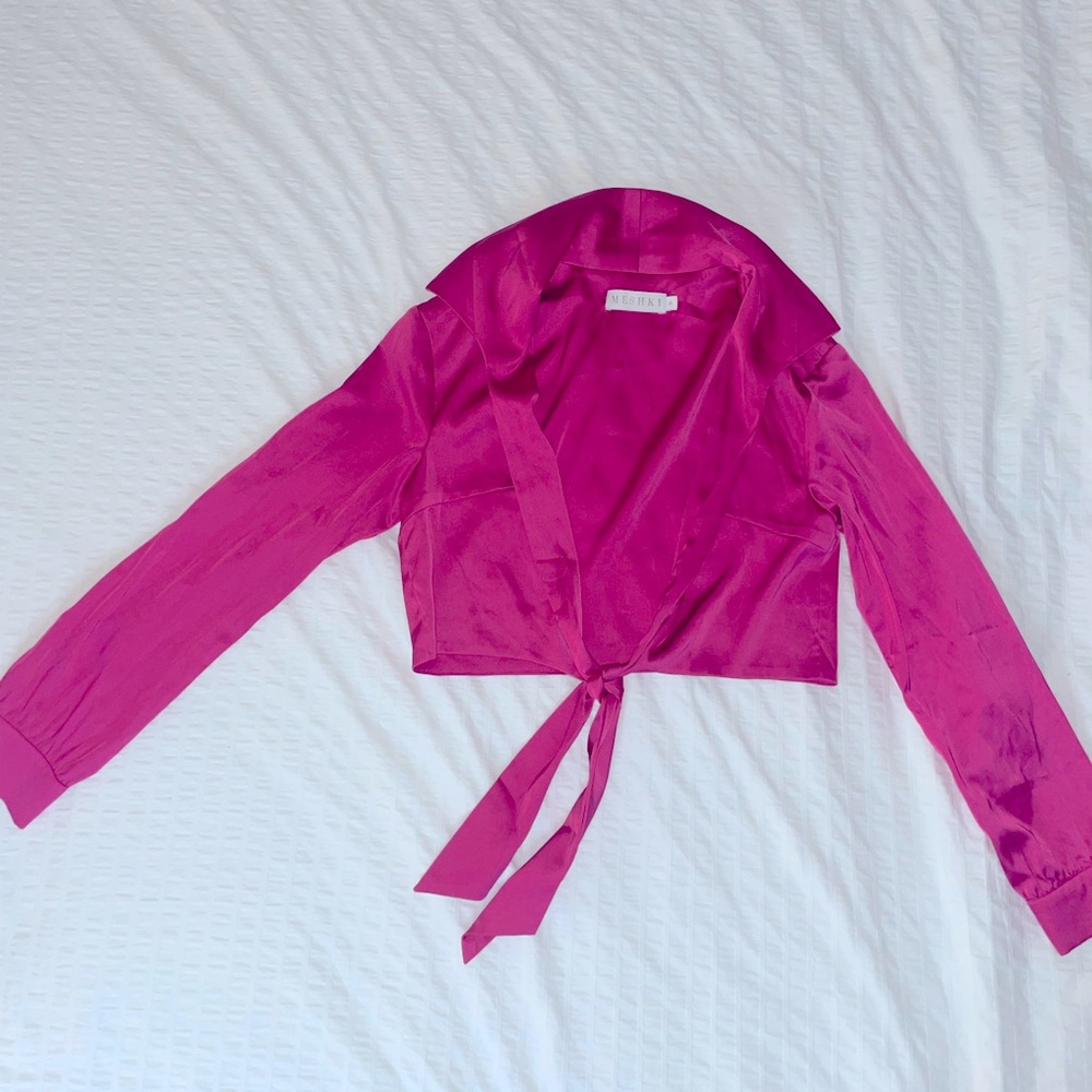 Meshki tie front top